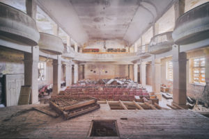 Théâtre Bulgare | Loisirs | Lieux oubliés | Urbex | RanoPano Photography